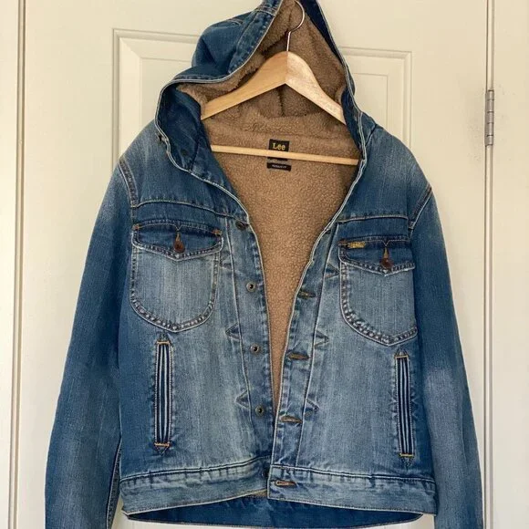 Vintage Lee Sherpa-Lined Denim Jacket with Hood (Men’s Medium, Regular Fit) - Picture 2 of 5